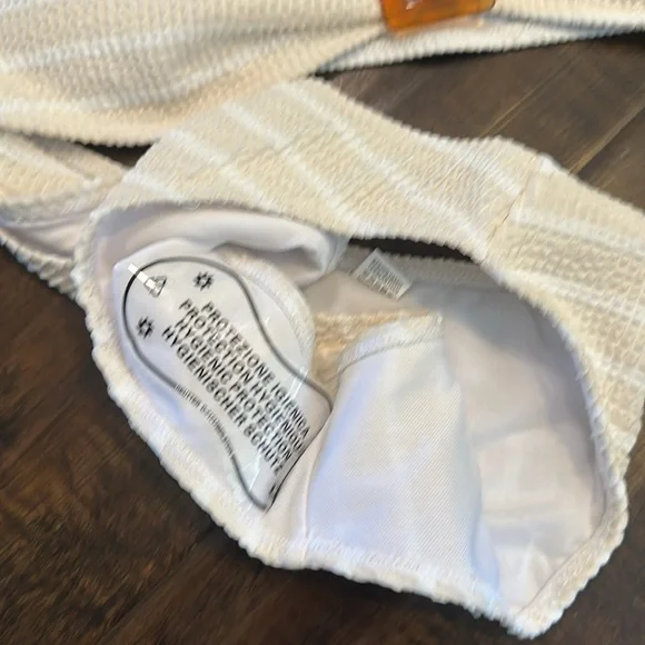 Hot!! NWOT Strapless Bikini Set Size S khaki & White - Picture 4 of 5